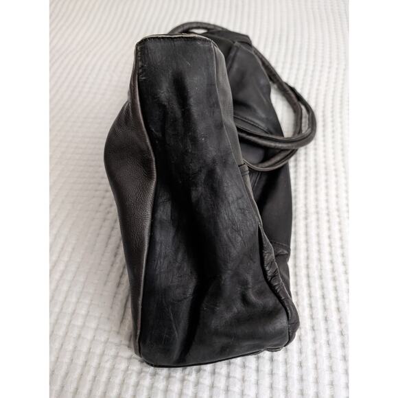 Geoffrey Beene handcrafted leather bag - Picture 9 of 16